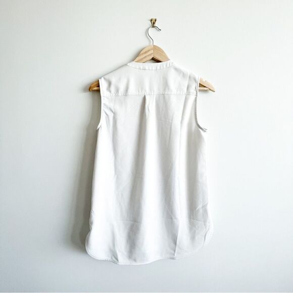 Hilary Radley Sleeveless Blouse Cream Front Zip Stretch Top Women's S High-Low - Picture 3 of 8